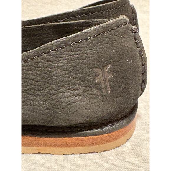 Frye Size 6 Black Leather Flats Slip Ons Loafers Ballet flats Women’s Shoes EUC - Picture 8 of 10